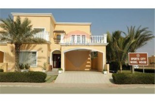 Bungalow - For Sale - Karachi, Pakistan
